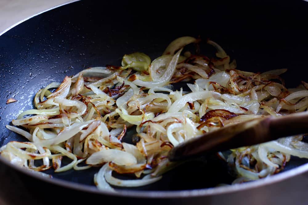 cicken-kofta-curry-golden-fried-onions