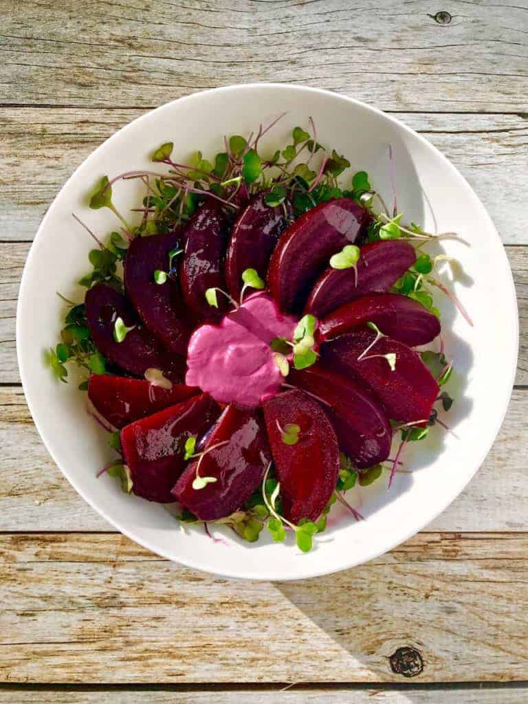 roasted beets with cashew garlic sauce