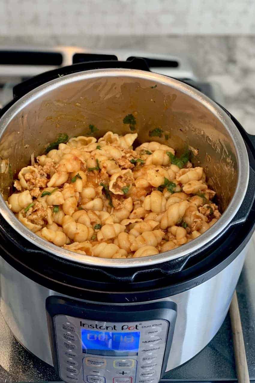 Spicy Taco Pasta in the Instant Pot 