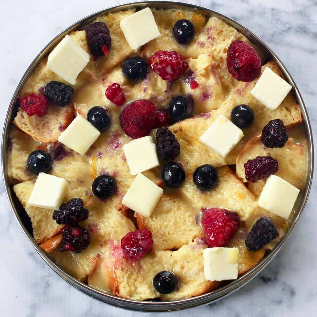 summer berry bread pudding 