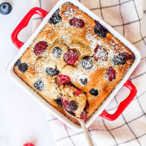 Baked Oats with berries