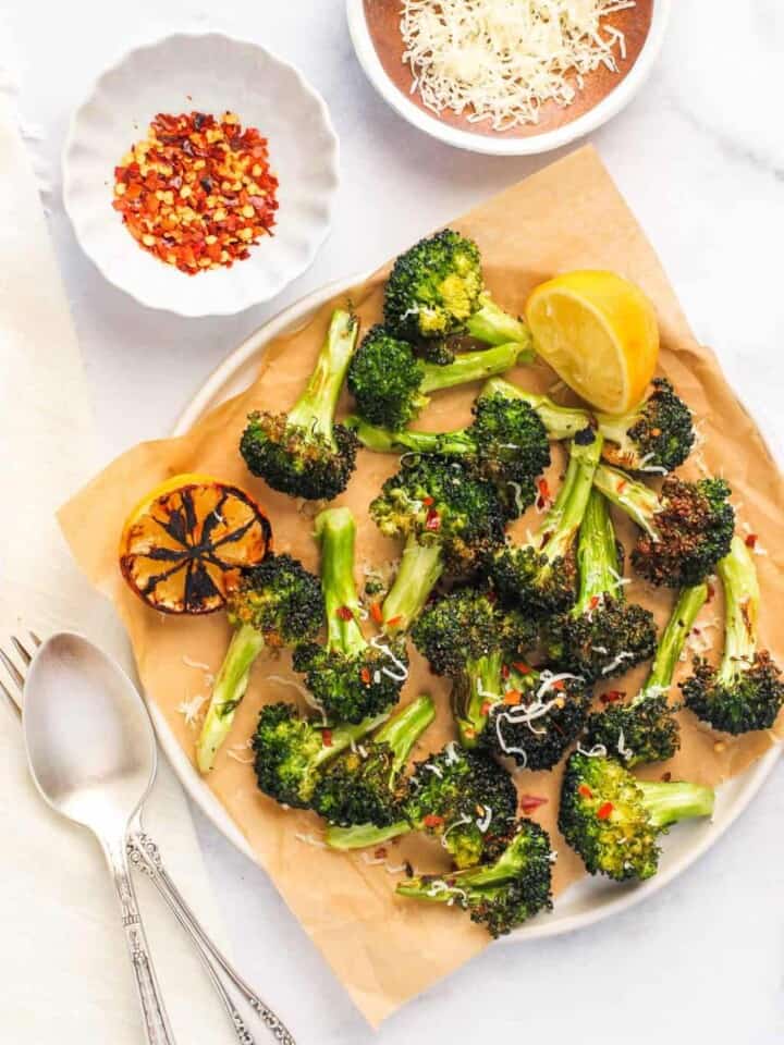 air fried broccoli in plate