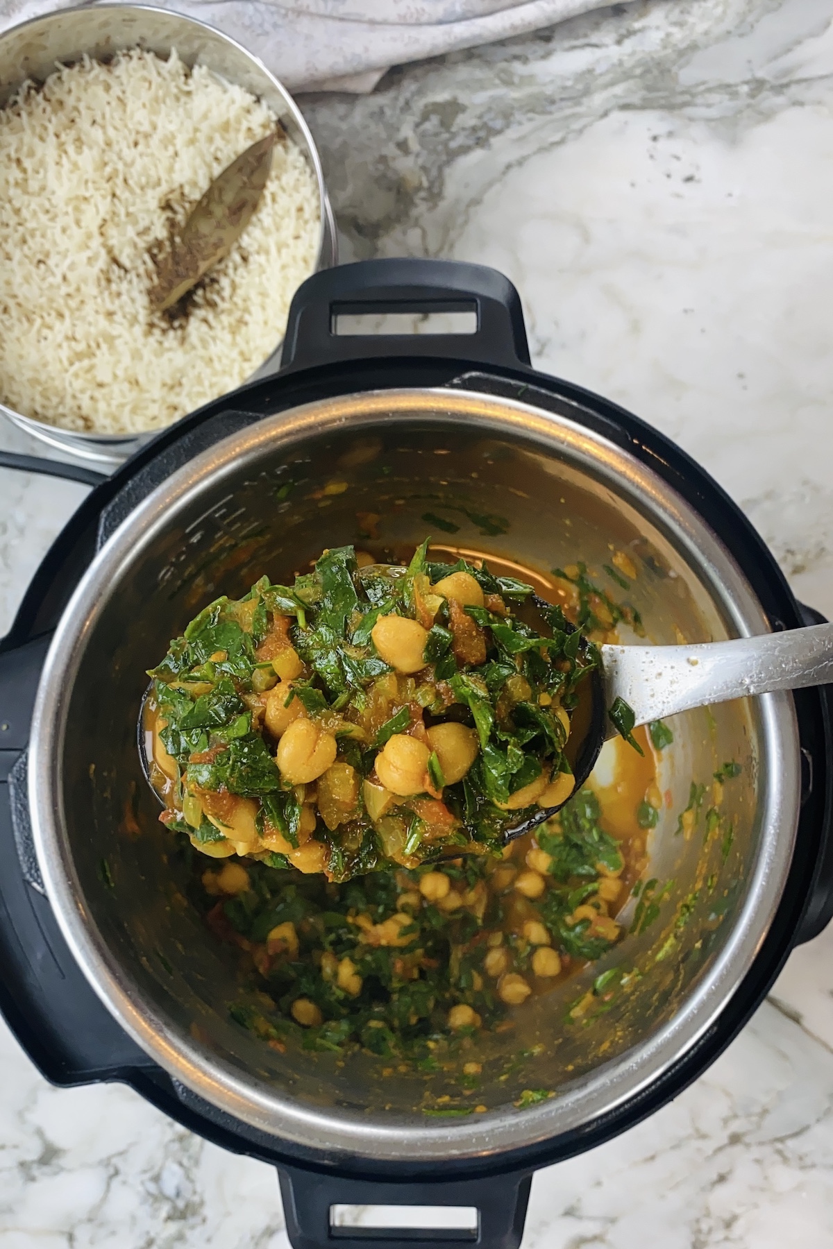 chana saag in an Instant Pot 