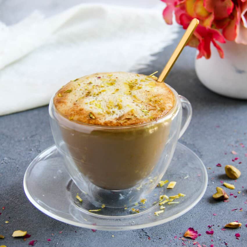 Creamy Pistachio Latte Recipe Ministry of Curry