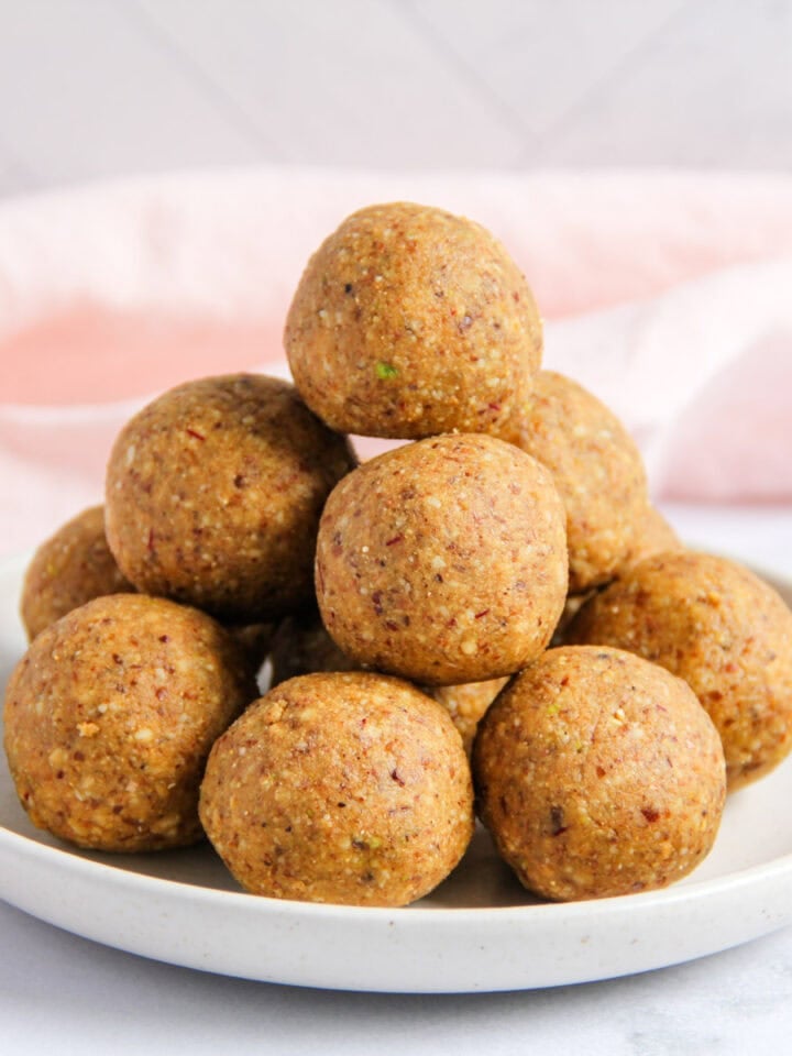 sattu laddu stacked in a platter.