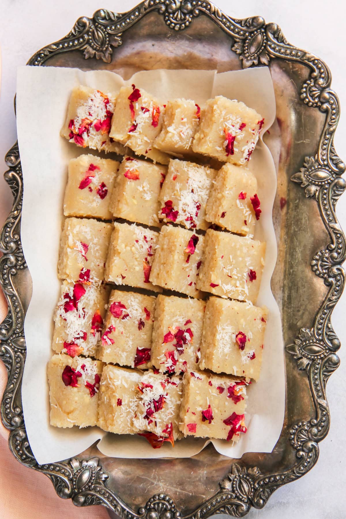 kaju makhana burfi in a silver platter. 