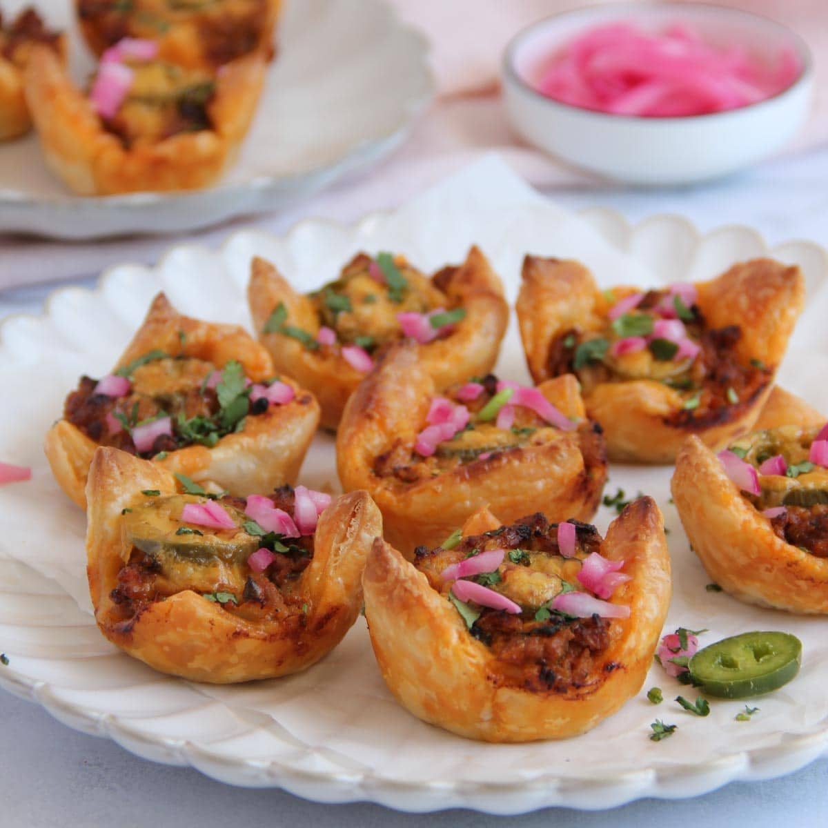 Bombay Chicken Burger Puffs